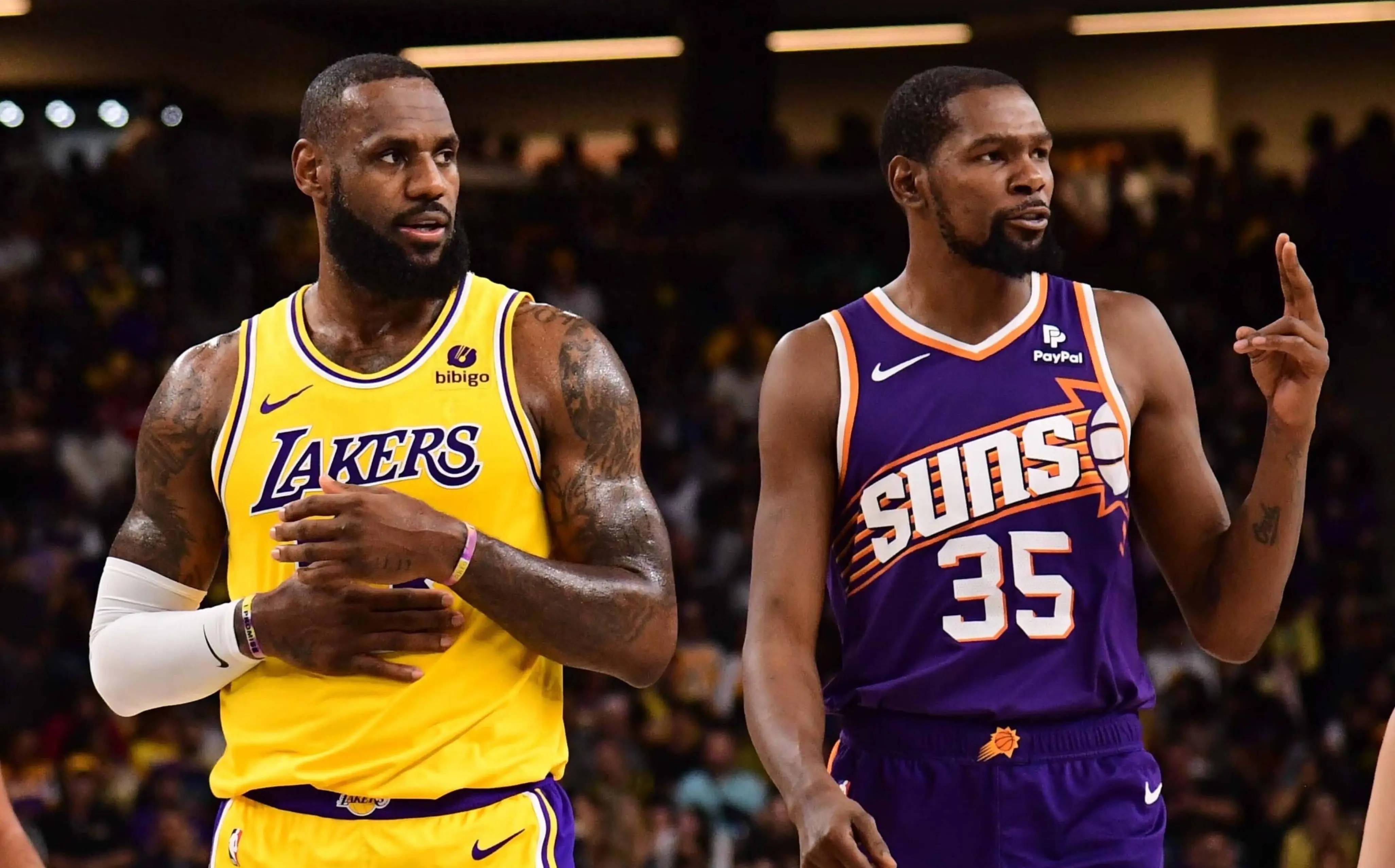 关于杜兰特重返赛场,大比分获胜首场状态出色,G2观众沸腾!再创辉煌时刻的信息 关于杜兰特重返赛场,大比分获胜首场状态出色,G2观众沸腾!再创辉煌时刻的信息