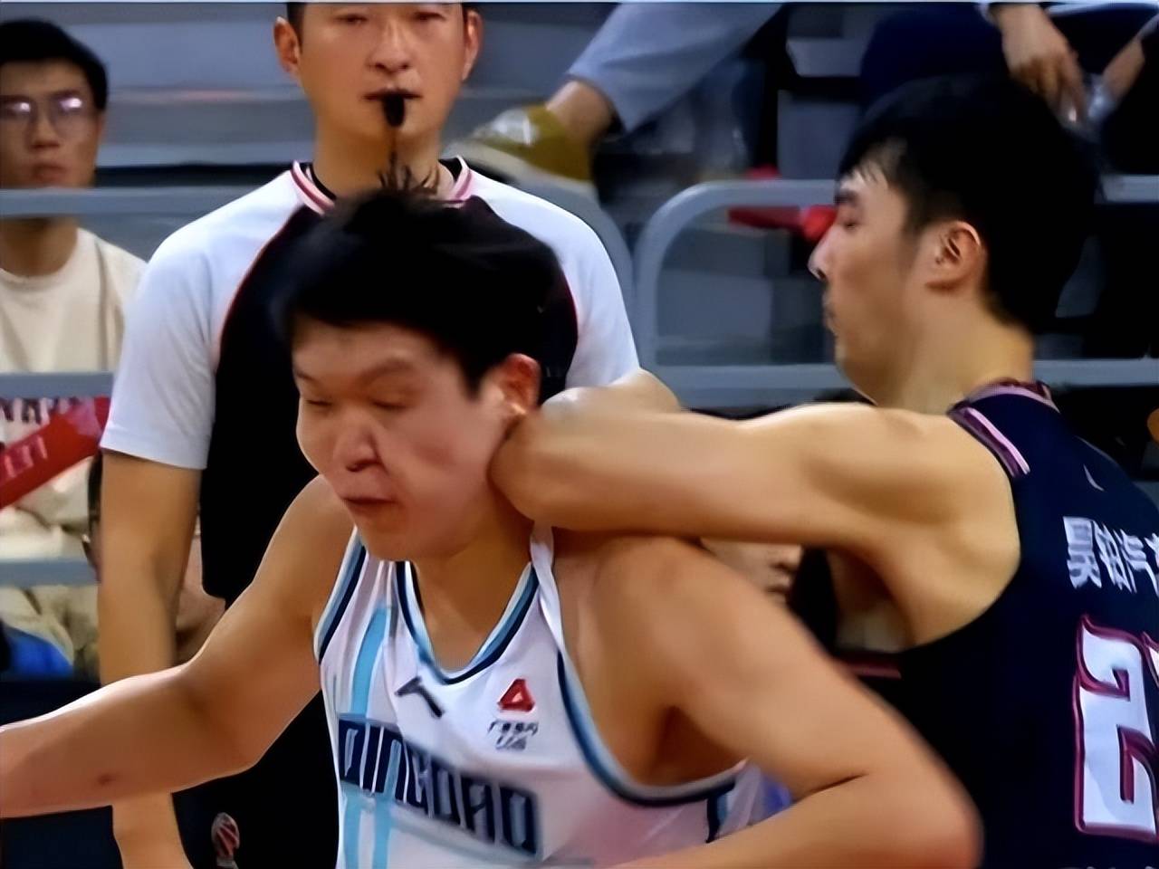 开云体育入口-圣安东尼奥马刺迎CBA季后赛关键赛；清晨遗憾出局；压力陡增；轮换策略成焦点(圣安东尼奥港口是哪个国家的)