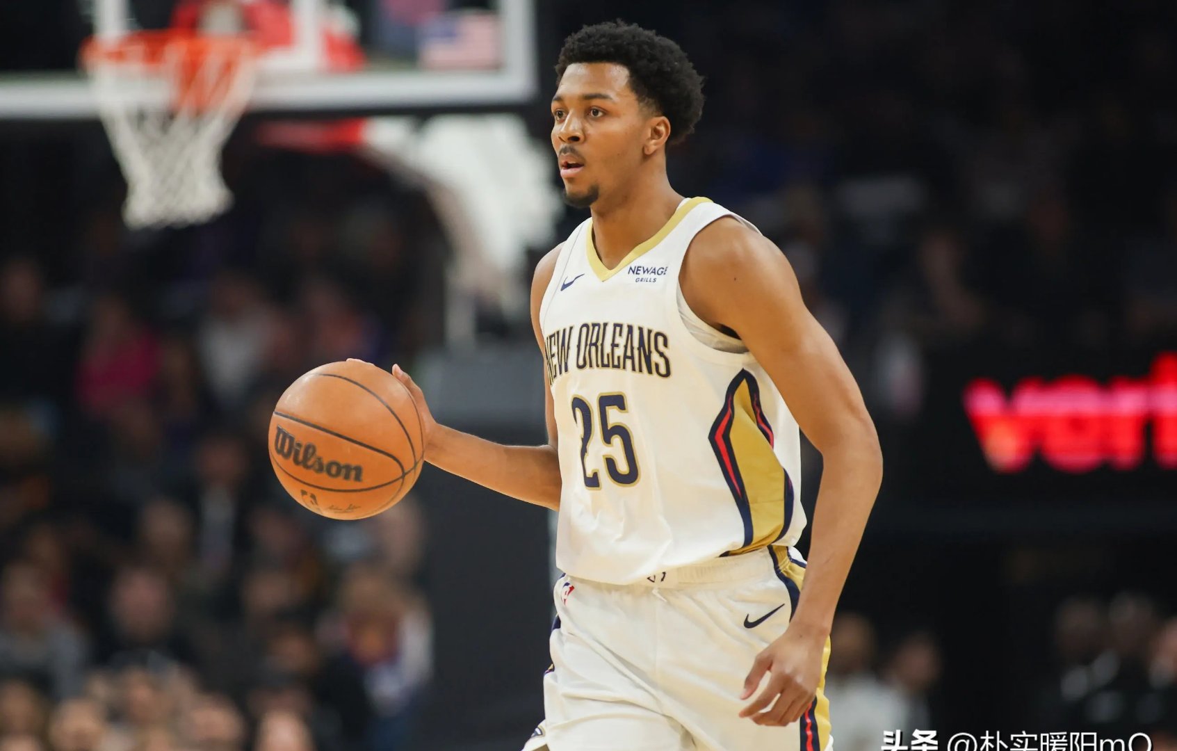 包含洛杉矶快船发布备战花絮，集结日扳平良机，欧超杯任务艰巨，数据趋势出现新变化的词条