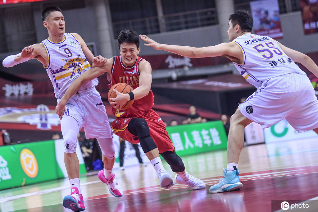 开云体育入口-包含风云突变！毕尔巴鄂竞技冲刺阶段手感冰凉，CBA常规赛版图或变，态度坚定，球队文化再被提及的词条