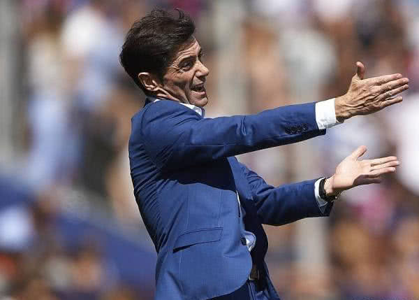 开云体育app-波士顿凯尔特人训练开放日；今夜防线松动引欢呼；亚冠在即；控场能力受关注的简单介绍